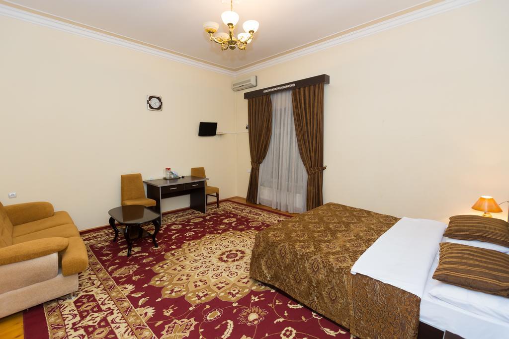 Araz Hotel Baku Ngoại thất bức ảnh