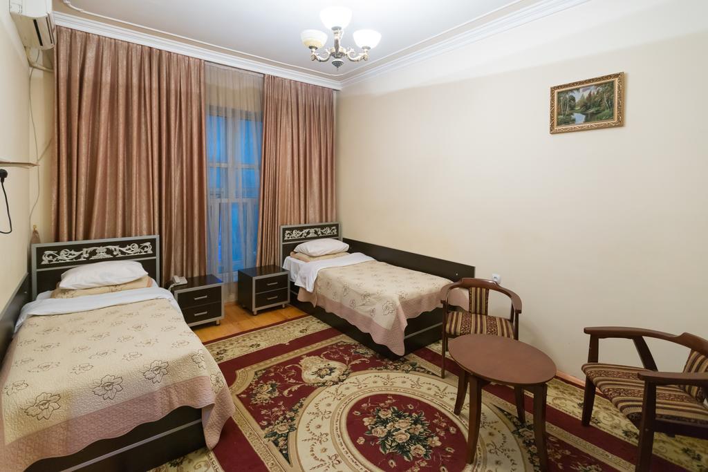 Araz Hotel Baku Ngoại thất bức ảnh